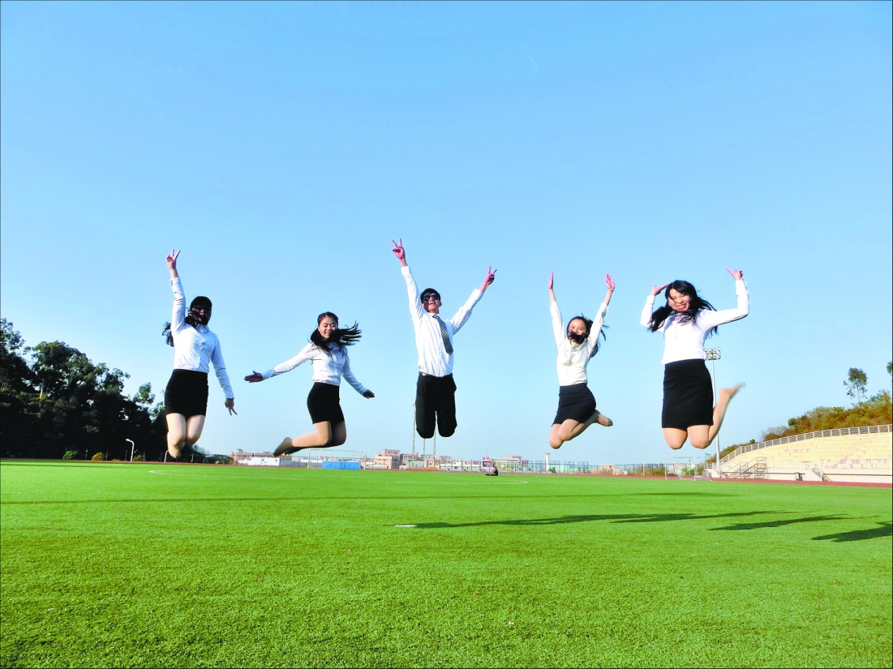 qq炫舞夜幕坠星系列,qq炫舞新出的套装超吸引人的