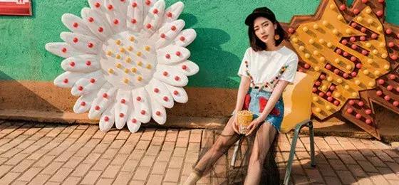 时尚舞台年中庆「鞋包区重装升级，新品齐亮相」