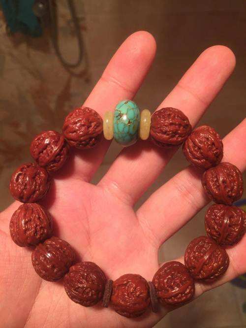 小核桃手串深纹包浆效果,小核桃手串人工快速包浆