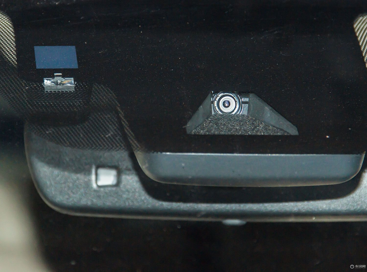 试雷克萨斯IS300高于BBA品质这款进口后驱性能车年轻人一定喜欢