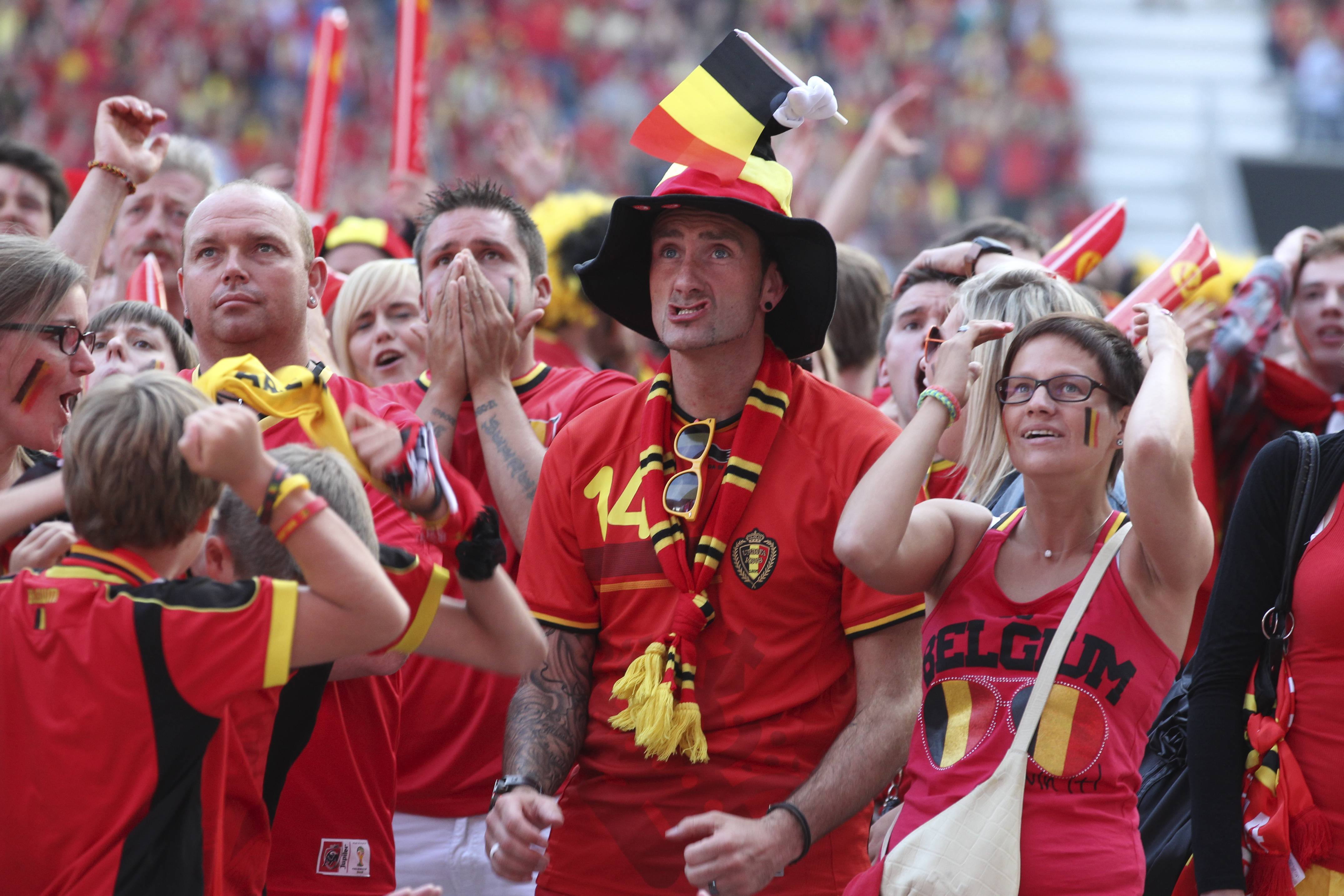 “好球”不是goodball!看球必备英语