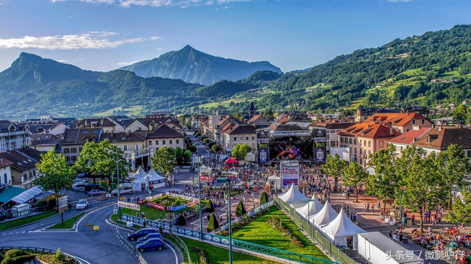 带足球一起去旅行,跟足球一起旅行