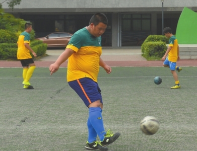 成都历届足球冠军,成都有奥运冠军吗