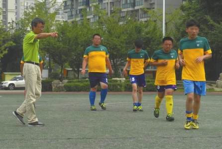 成都历届足球冠军,成都有奥运冠军吗