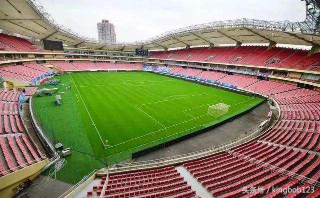 中国未来十大最顶级专业足球场,专业足球场和非专业足球场区别
