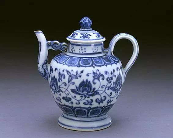 明代永宣青花瓷器画法,明成化时期青花瓷器