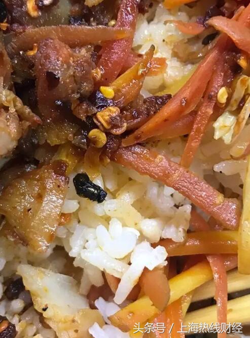 85°C竟然喝出锂电池!比起这些外卖“加餐”算啥?看完还敢吃吗