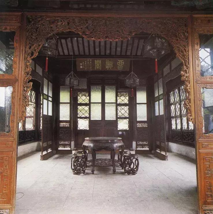 两个黄鹂深树鸣一行白鹭上青天,两个黄鹂鸣翠柳和一行白鹭上青天