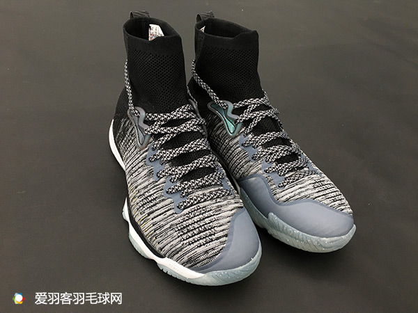 李宁rangertd变色龙6测评,李宁变色龙ranger4.0TD