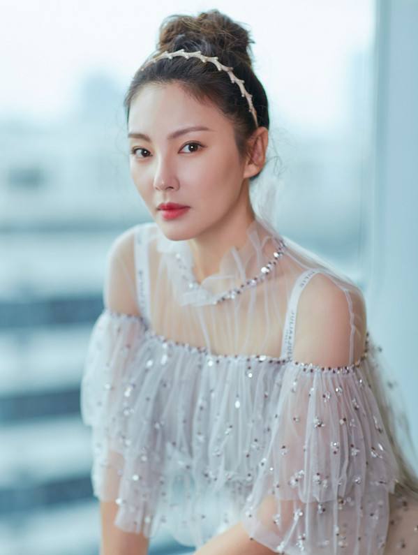 张雨绮价值80万,张雨绮大牌