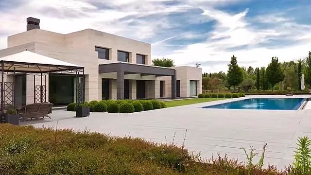 梅西c罗内马尔豪宅,c罗梅西豪宅