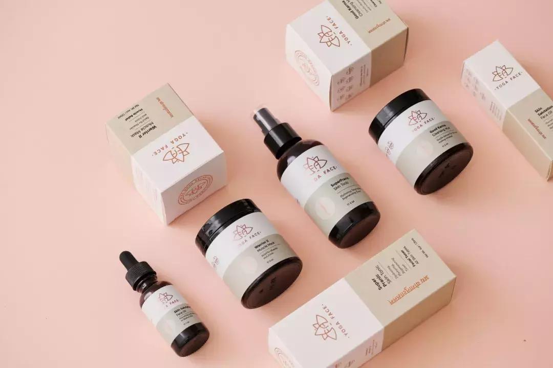 国外化妆品黑包装设计,匈牙利化妆品包装设计