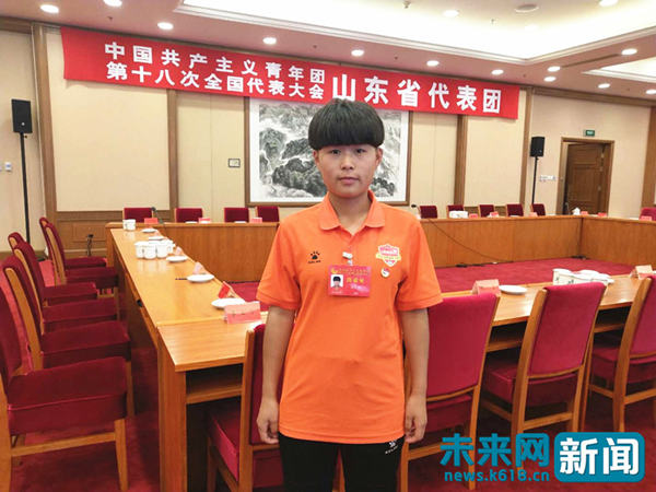 团*八大十**代表杨传丽：校园女足“铿锵玫瑰”带领团队走出国门以奋斗致青春