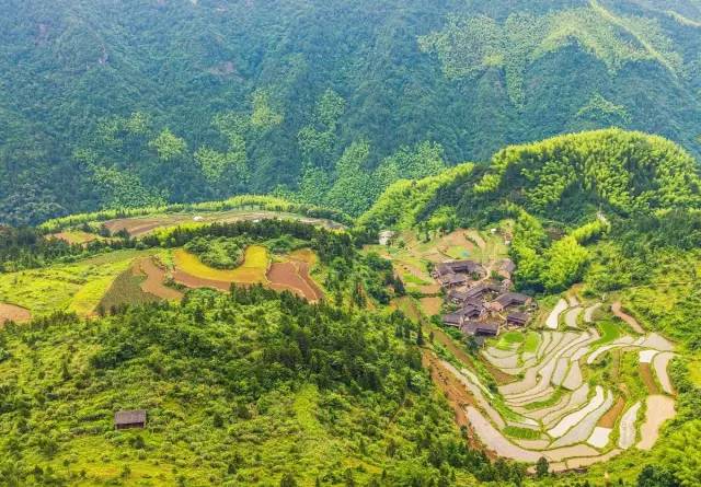 浙江山顶露营的景点推荐,浙江露营过夜地点推荐