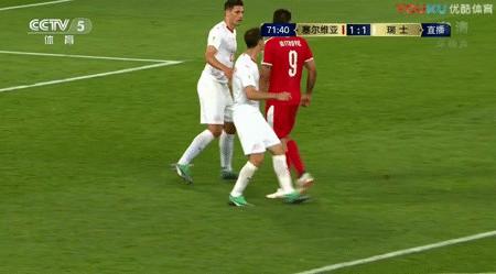 var裁判判罚视频,var还原裁判漏判点球