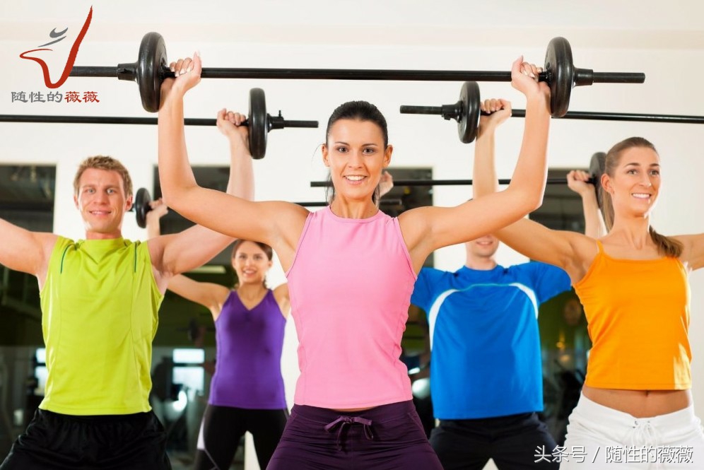 健身房跑步机瘦腿练什么器械,瘦腿练臀健身房跑步机