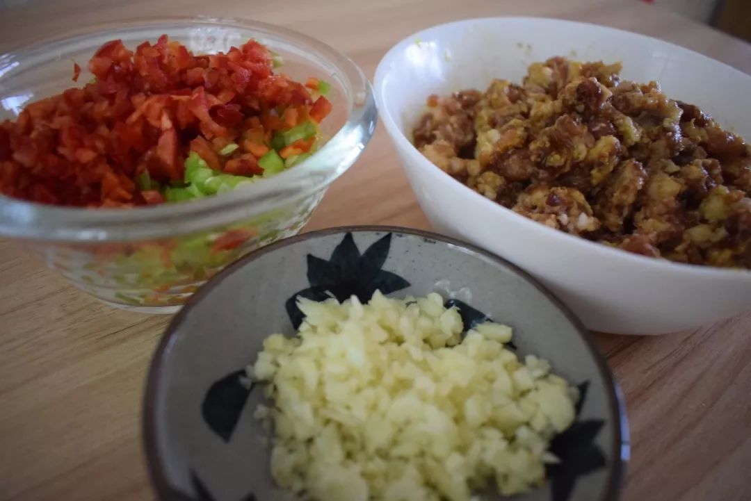 肉沫烧烤茄子蒜蓉做法,烤茄子蒜蓉肉末做法烤箱