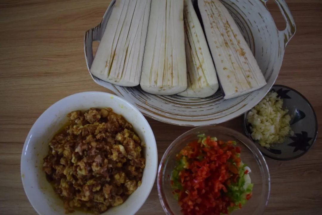 肉沫烧烤茄子蒜蓉做法,烤茄子蒜蓉肉末做法烤箱