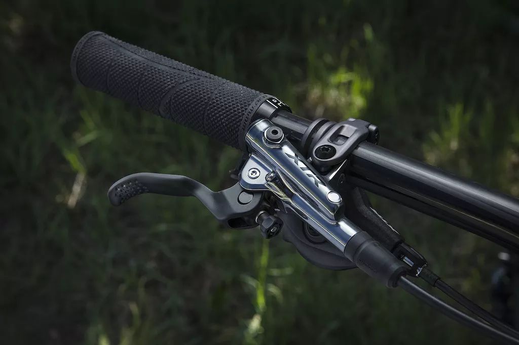 「新手必看」入门级山地整车到底怎么选?