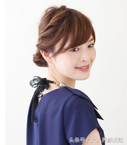 教大家几款盘头发方法,这样盘头发超有气质