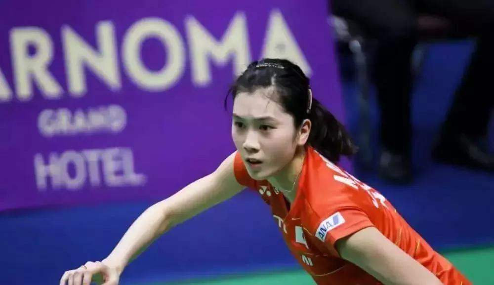 史上最强攻略:遇上心中的“羽球女神”,该怎么办呢?