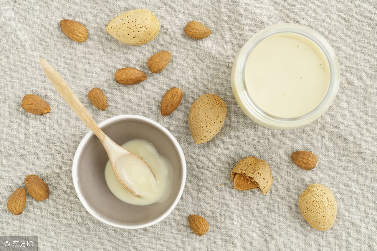 牛奶补钙营养好但这几类人不能喝,老年人补钙牛奶和豆浆哪个效果好