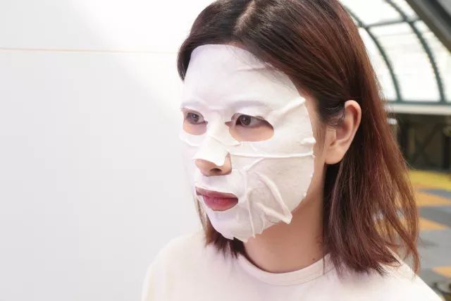 雷叔有货丨日本妹子用酸奶敷脸?效果竟然比敷100片面膜还好!
