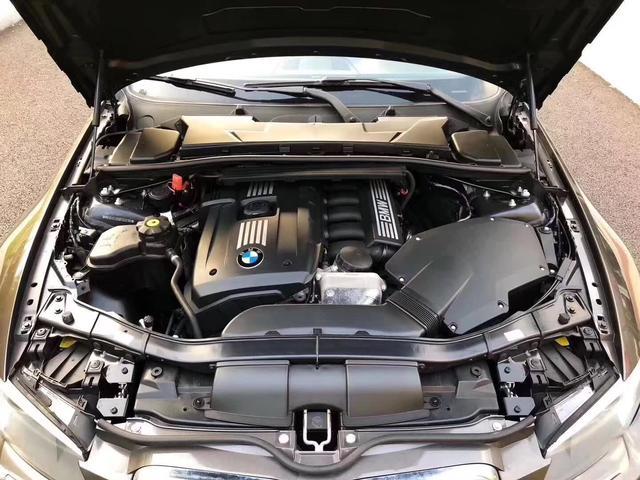 宝马3系e92双门敞篷,宝马3系敞篷对比2系敞篷