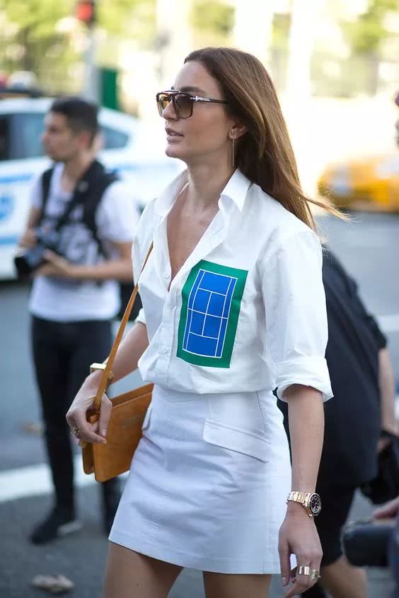 超模杜鹃的特征,超模杜鹃最新穿搭