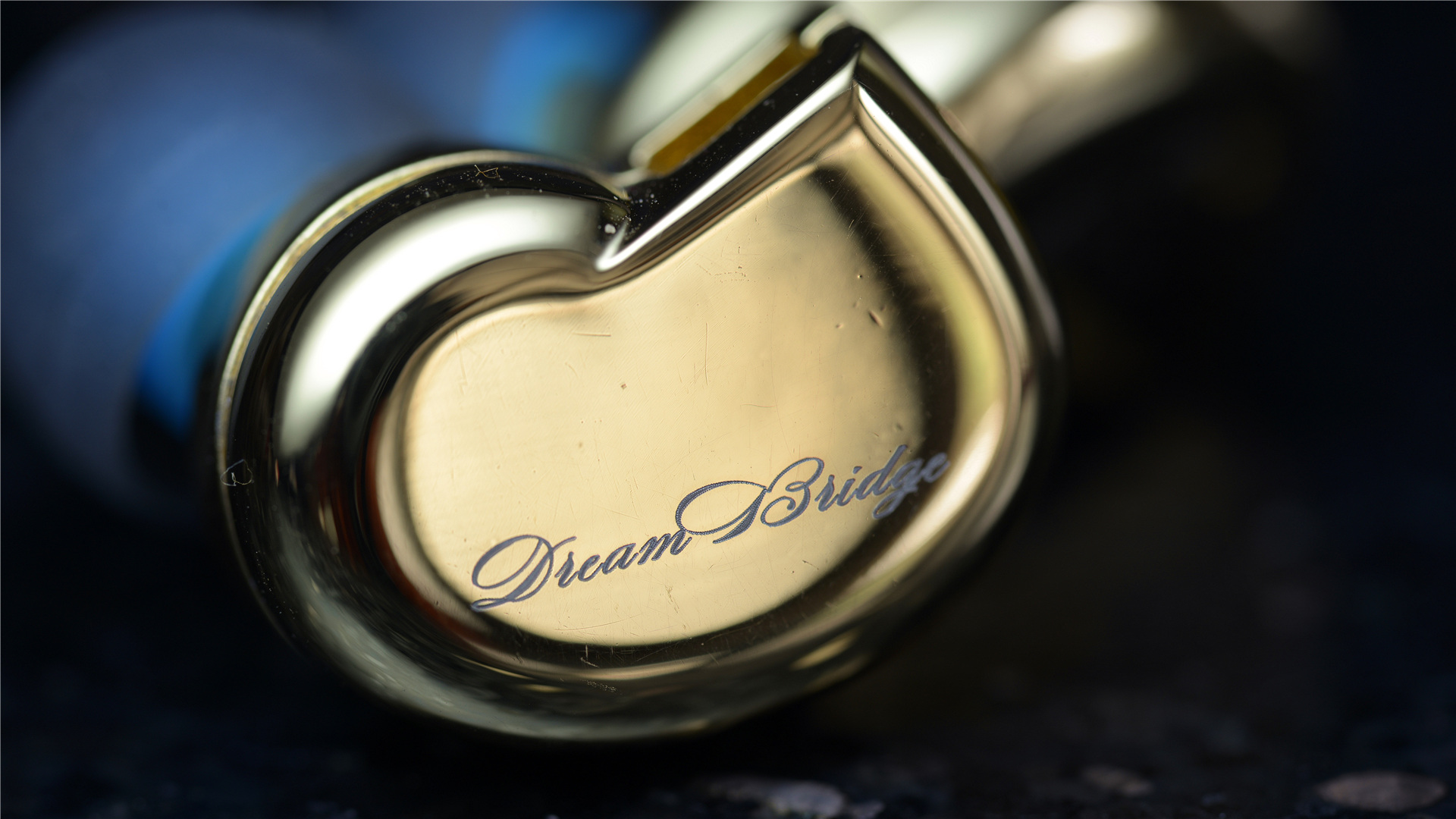 4款高端入耳式耳机推荐,最新400元耳机十佳评测