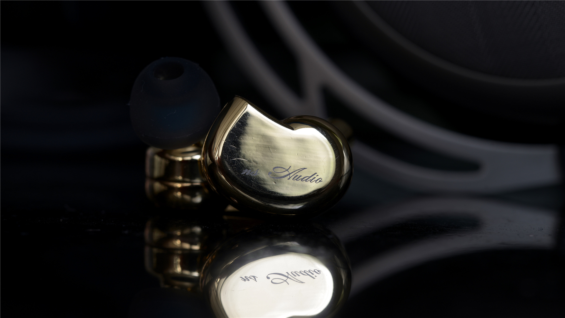 4款高端入耳式耳机推荐,最新400元耳机十佳评测