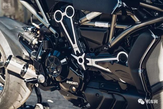 最帅杜卡迪大魔鬼黑武士,大魔鬼杜卡迪展示
