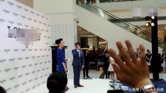 郭富城带方媛看赛马,郭富城带方媛逛街完整版