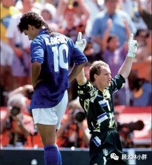 除了看身材还能干嘛,除了看世界杯还可以在哪看足球