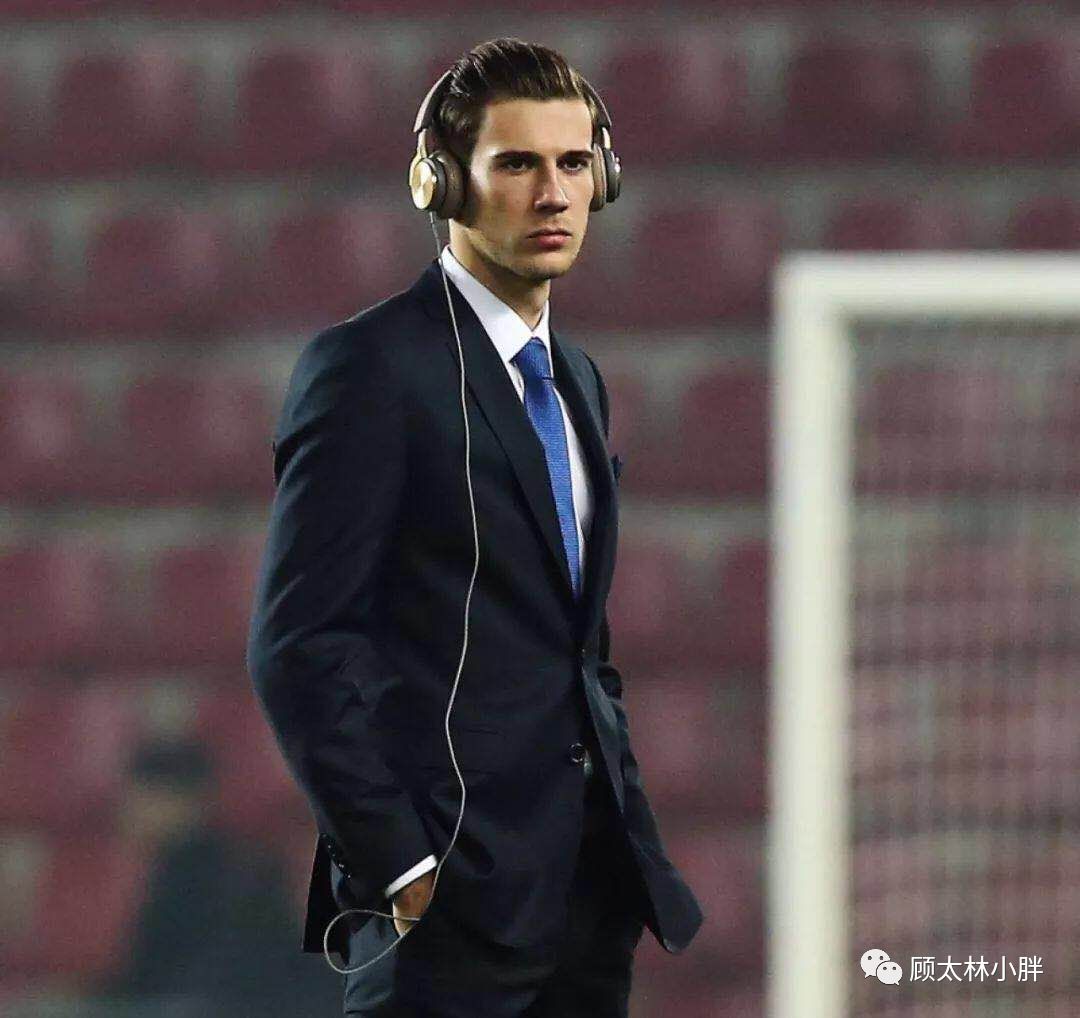 除了看身材还能干嘛,除了看世界杯还可以在哪看足球