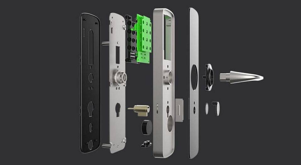 “无线电狂人”简云定：三秒干掉智能锁的骚操作是如何做到的？