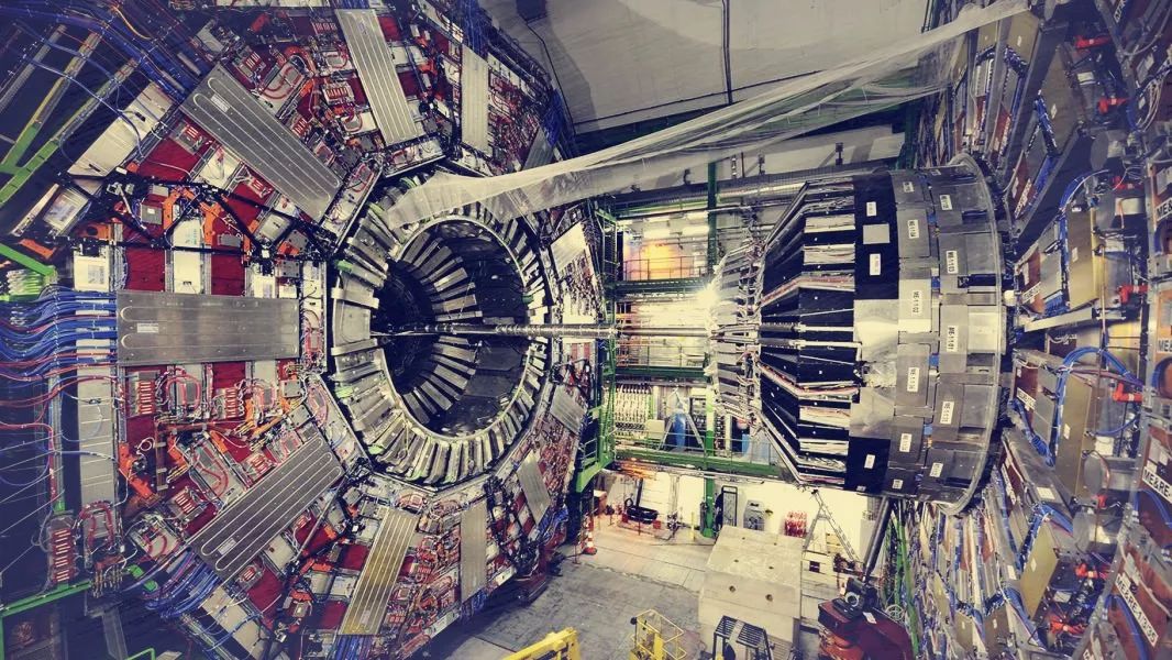 “无线电狂人”简云定：三秒干掉智能锁的骚操作是如何做到的？