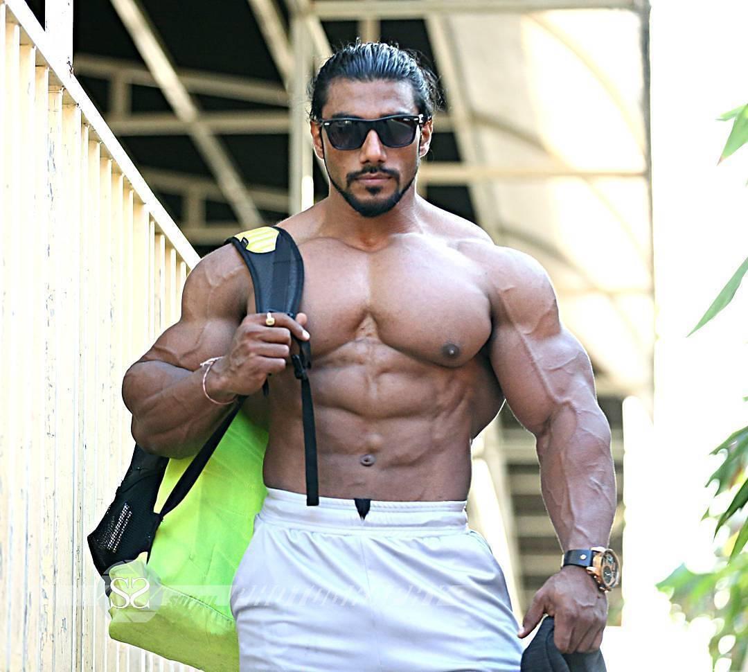 4种最有效的力量训练组合,6个常见但被高估的健身训练动作