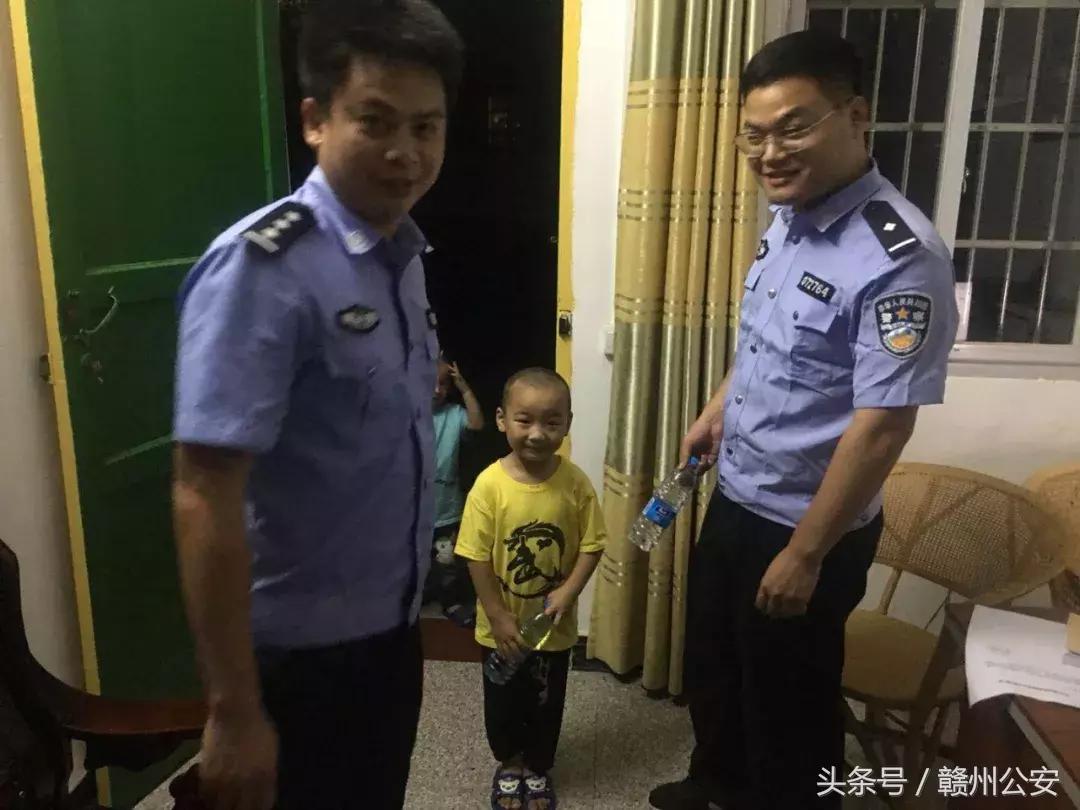 「双提升一线」小孩拎2瓶水进了派出所，母亲道出了缘由！