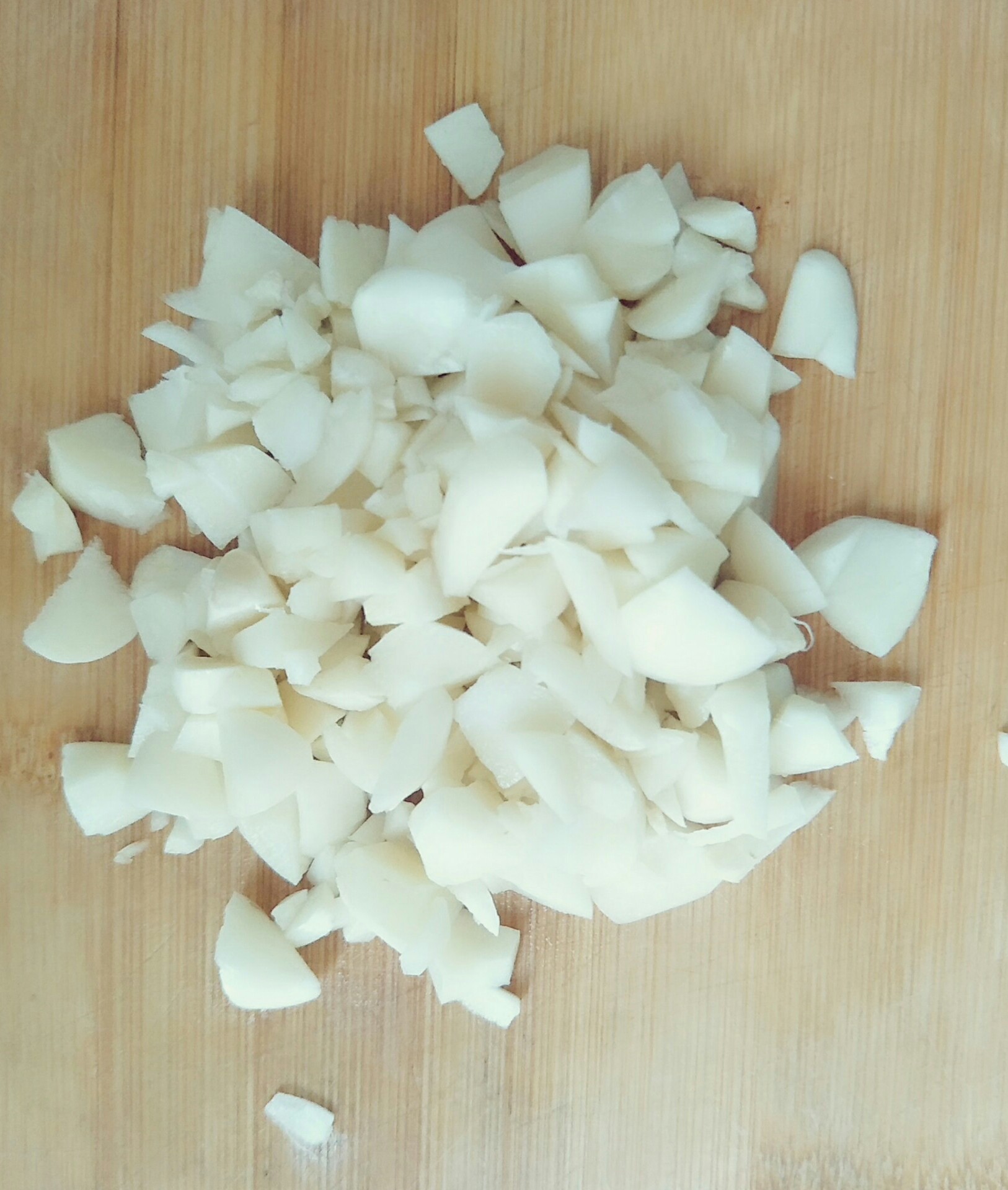 去餐厅吃饭等了一个多小时,剁椒鱼在家也能做出饭店的味道