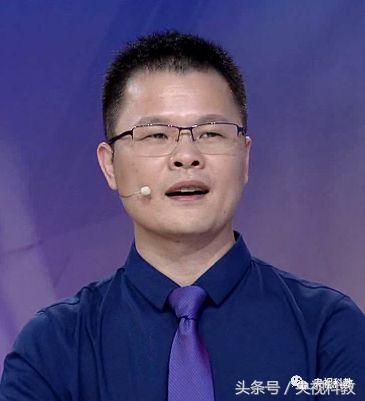 中医正骨治疗腰疼视频,腰疼最快缓解方法躺床上正骨