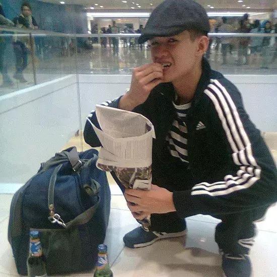 俄罗斯为什么爱穿阿迪,为什么俄罗斯的人喜欢穿阿迪