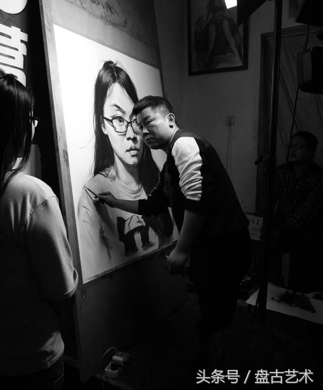 俗家弟子和明星都佩服的艺术家(盘古文化艺术油画装饰画国画定制