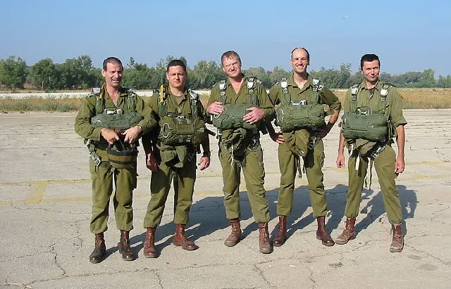 此国军中敌对民族的人越来越多，这仗还怎么打？