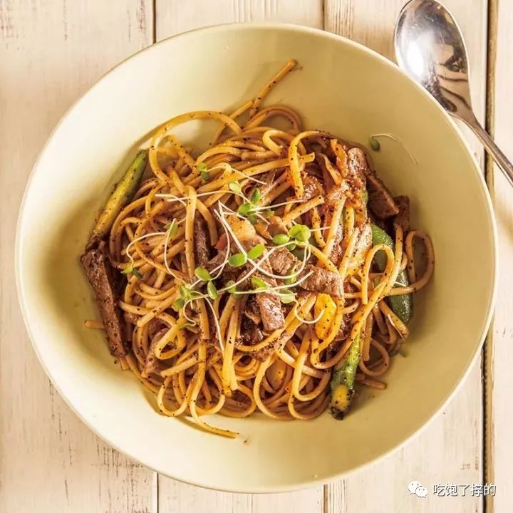 这6家拥有脱俗风味的餐馆,足够你在丽江吃美了