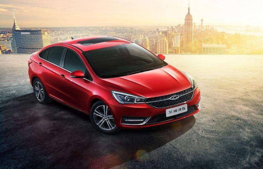 全新艾瑞泽5和吉利帝豪比较,新宝骏rc5vs艾瑞泽5