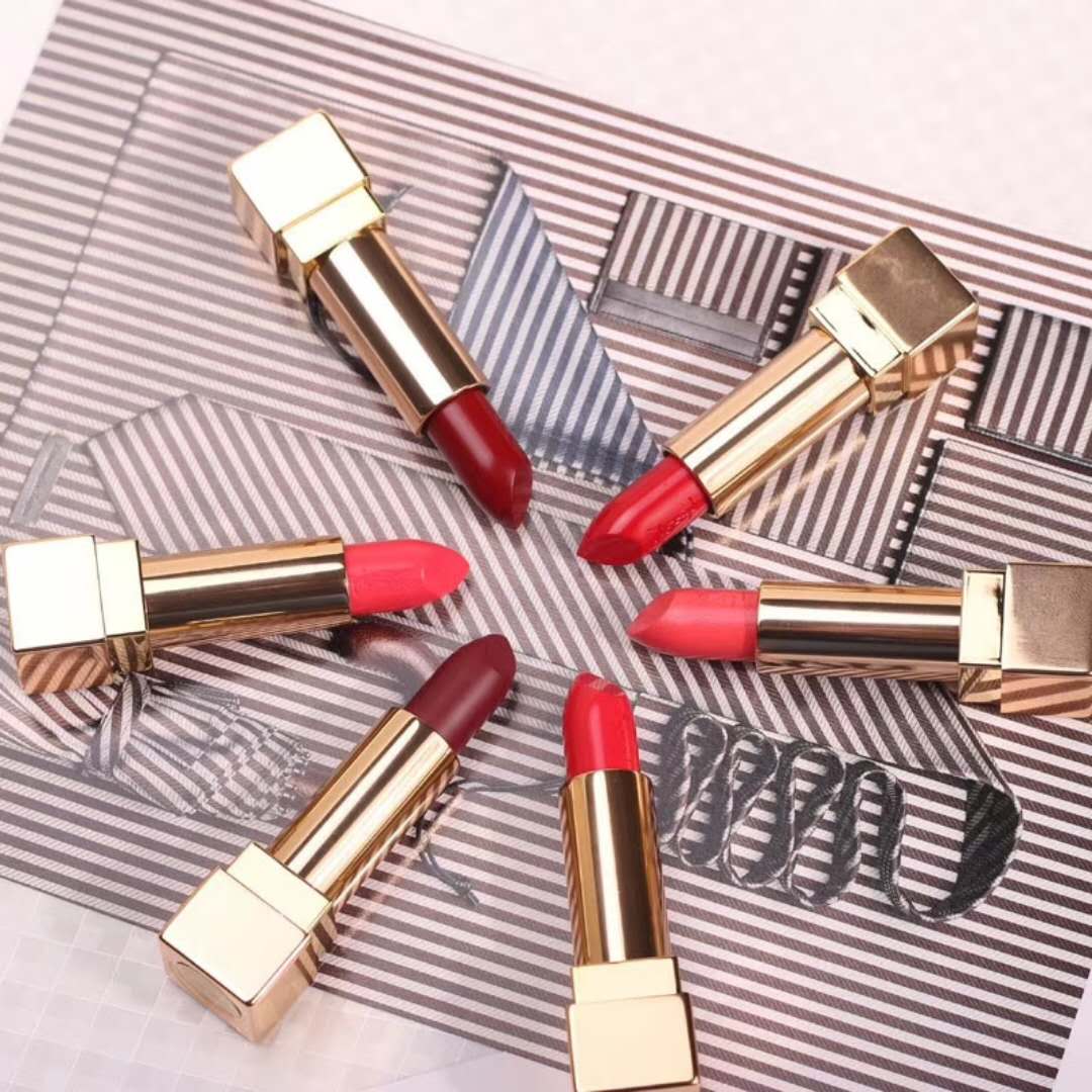 ysl方管口红157黄皮试色,ysl01号方管真假