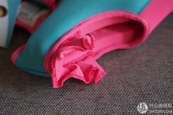 迪卡侬小孩游泳装备怎么穿戴,儿童游泳背心推荐迪卡侬