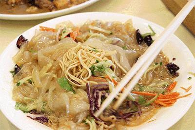 这家开了二十年的焖面馆,这家开了30多年的地道湘菜馆