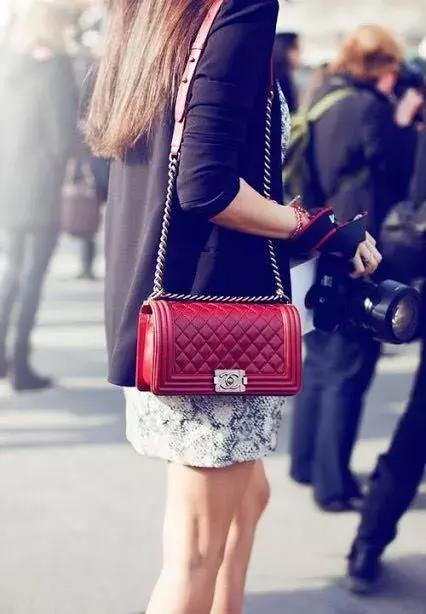 一生必须拥有的一款包,一生中一定要有的一款包